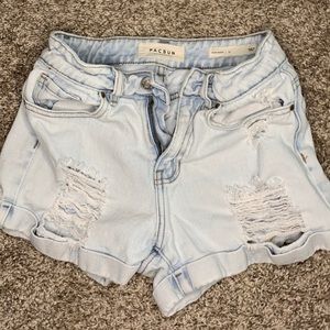 PacSun jean shorts size 22